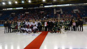 Group photo of hockey club