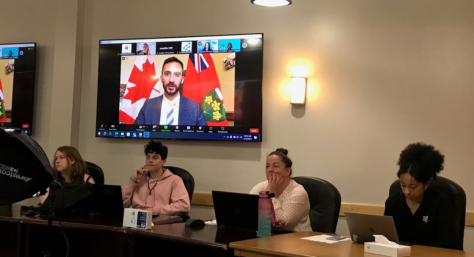 Students listen to Minister of Education, Steven Lecce at the Young Entrepreneurs in Action virtual provincial showcase.